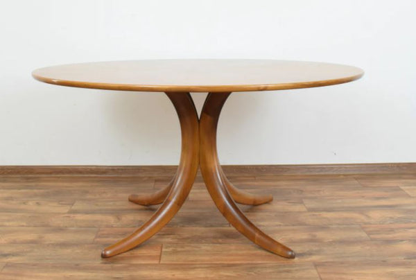 Table Ybbs en noyer