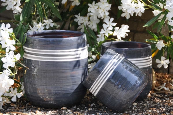 Pot et soucoupe Saint-Tropez en terre cuite nuance de craie