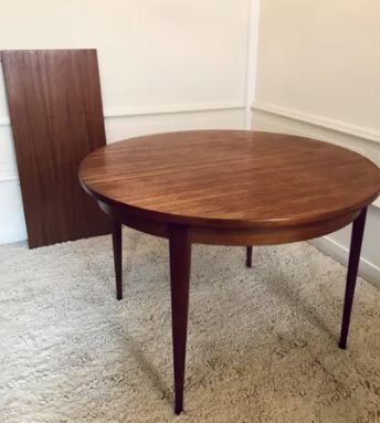 Table ronde à rallonge Morava en bois de teck
