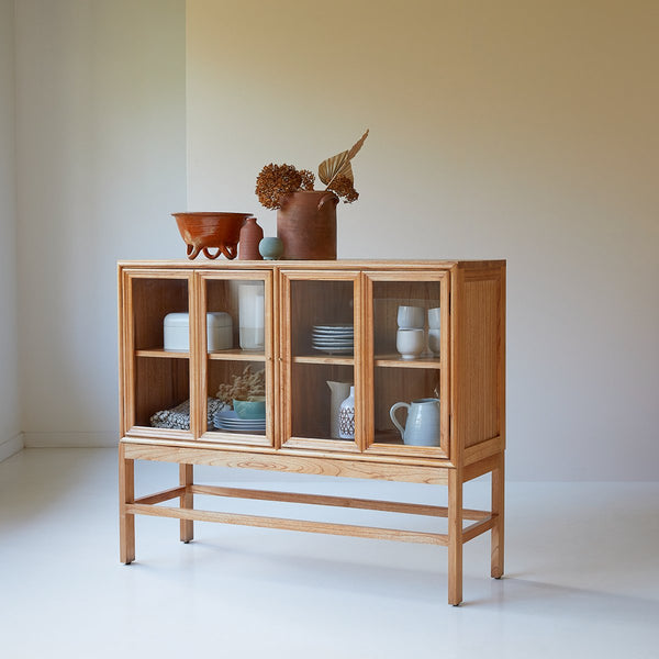 Buffet vitrine Insua en mindi naturel