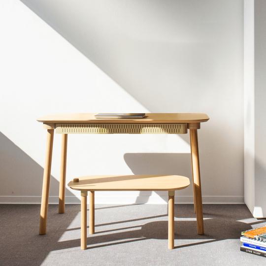 Bureau Abùno en chêne bouleau et métal