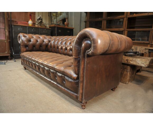 Canapé chesterfield Grinn 3 places marron
