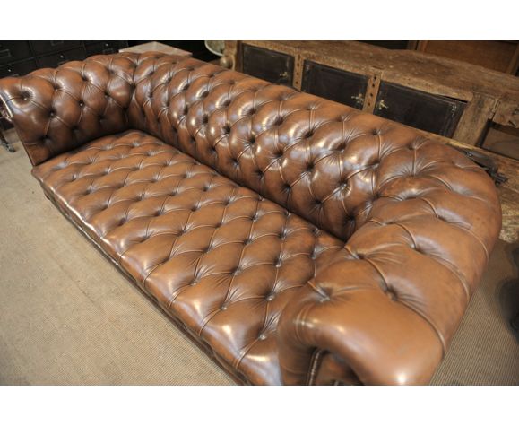 Canapé chesterfield Grinn 3 places marron