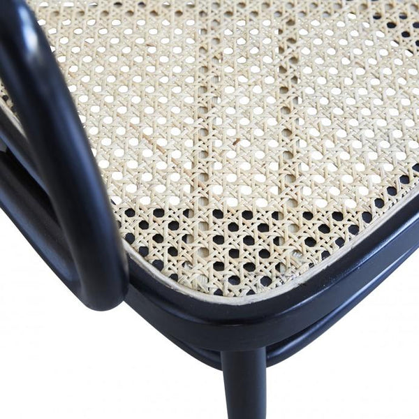 Chaise avec accoudoirs en bois d'acajou noir et cannage naturel JOTTY, noir