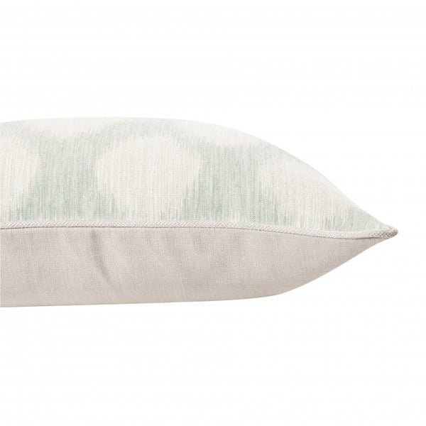 Coussin Cista en lin et coton bleu pâle
