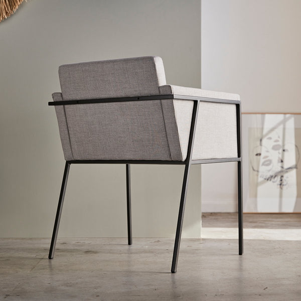 Fauteuil Esk en métal gris