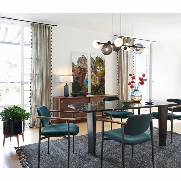 Fauteuil Tarija en acier, noyer et coton