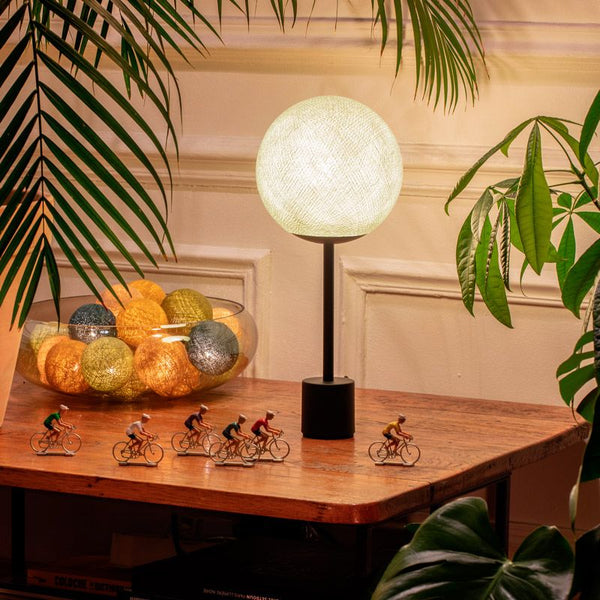 Lampe à poser, AMANCE, Ivoire