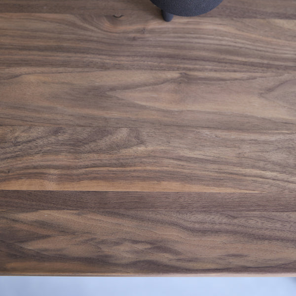 Meuble TV Zela en noyer naturel