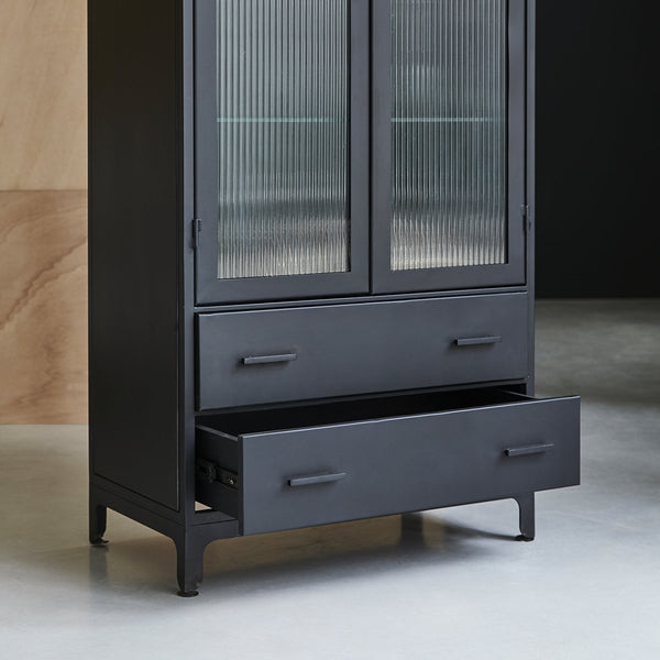 Vitrine vaisselier Sharda en métal et verre