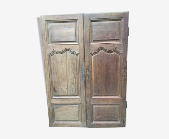 Paire de portes de placard anciennes Oufa en chêne de seconde main