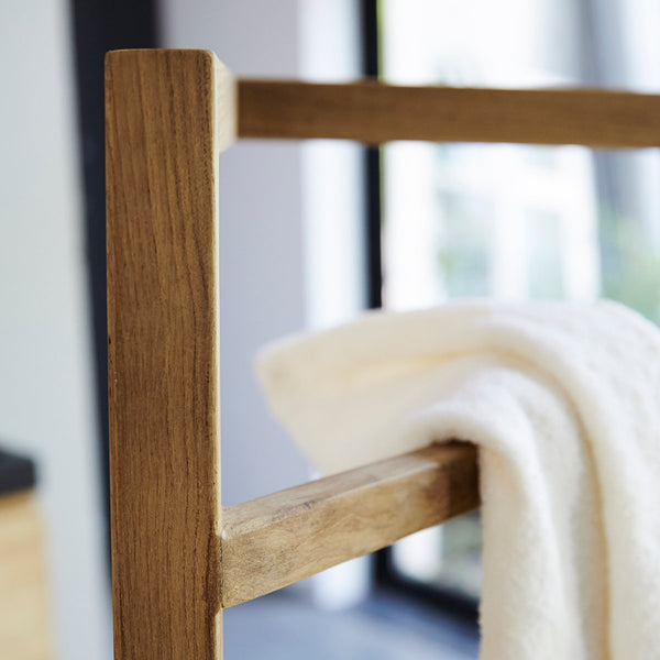 Porte-serviette Homem en teck naturel