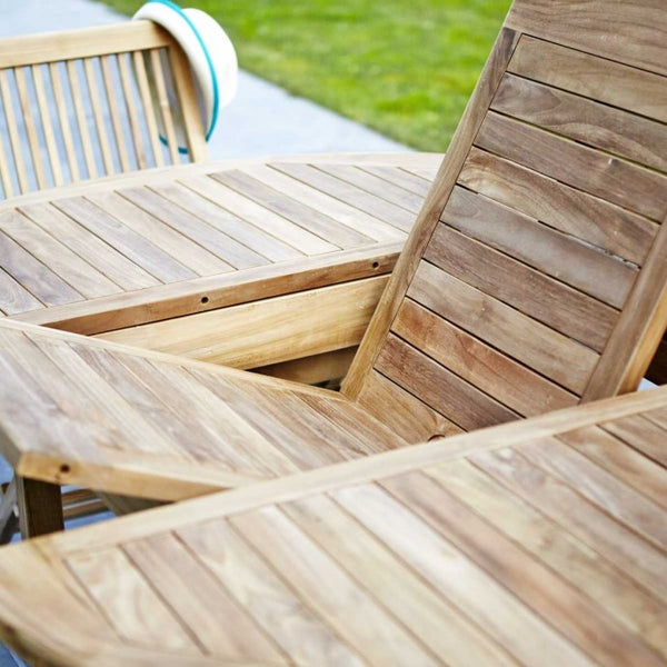Salon de jardin extensible ovale en teck 8/10 places SAVIGNY, marron