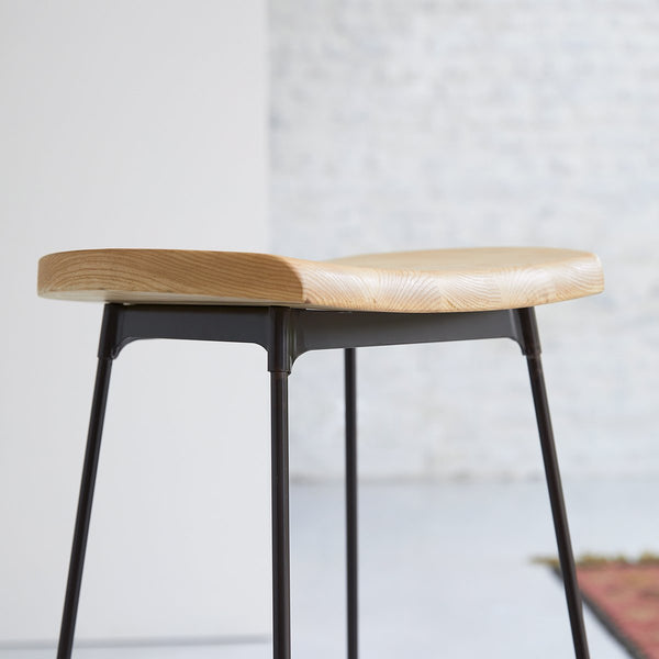Tabouret de bar, ODELOUCA, en frêne, noir